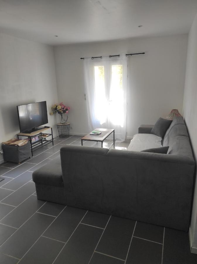 Apartement 'Les Lavandes" Rdc 2Ch - Terrasse Et Parking A Lurs エクステリア 写真